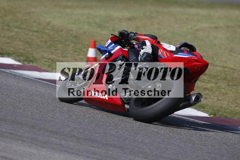 /11 28.04.2026  PROMAX ADR/Gruppe rot/2